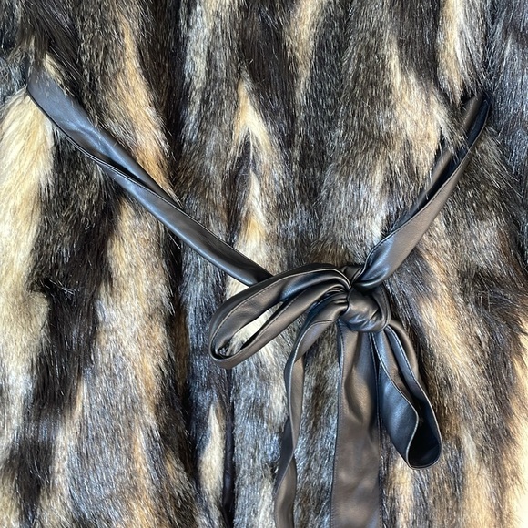 NWT. City Chic 70’s Diva Jacket. 16. - Picture 7 of 14